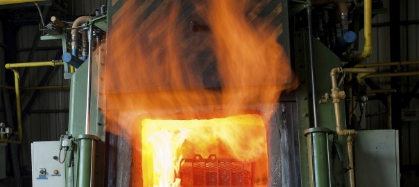 High ambient temperature applications for infrared temperature sensors (pyrometers)
